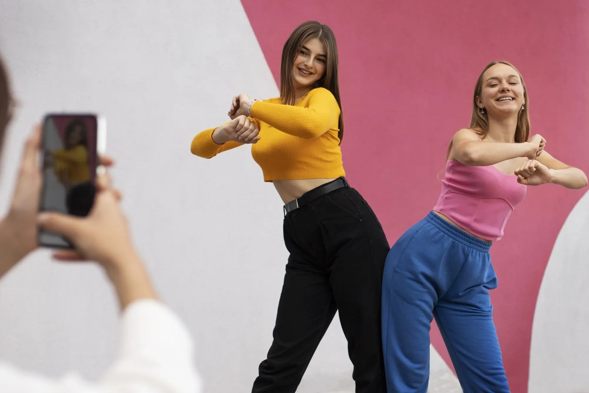 TikTok Collaborations: Tips for Success